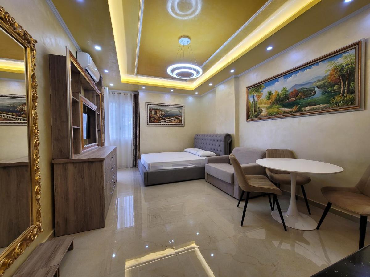 Newborn Lungomare Appartement