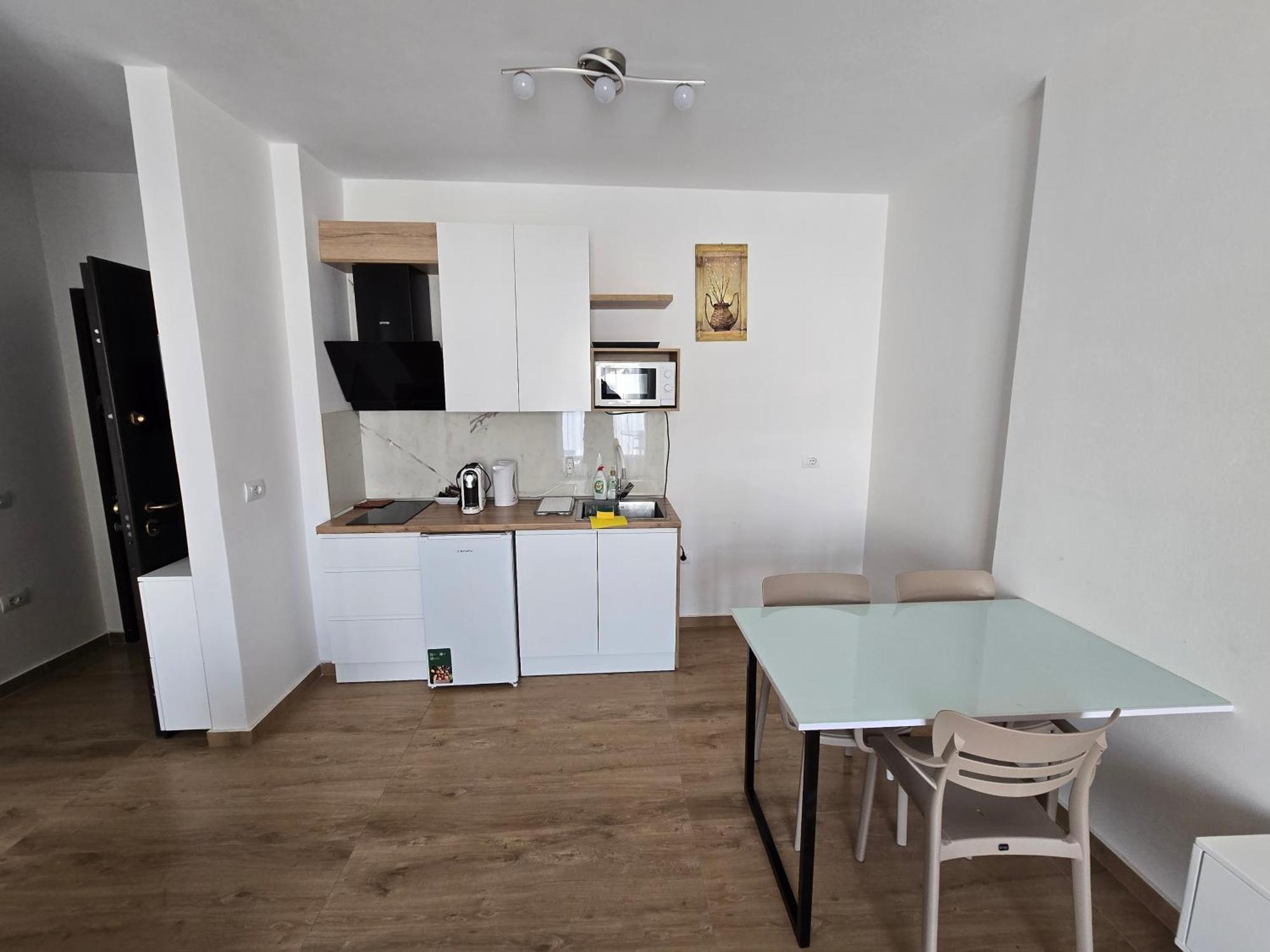 Newborn Lungomare Apartment *