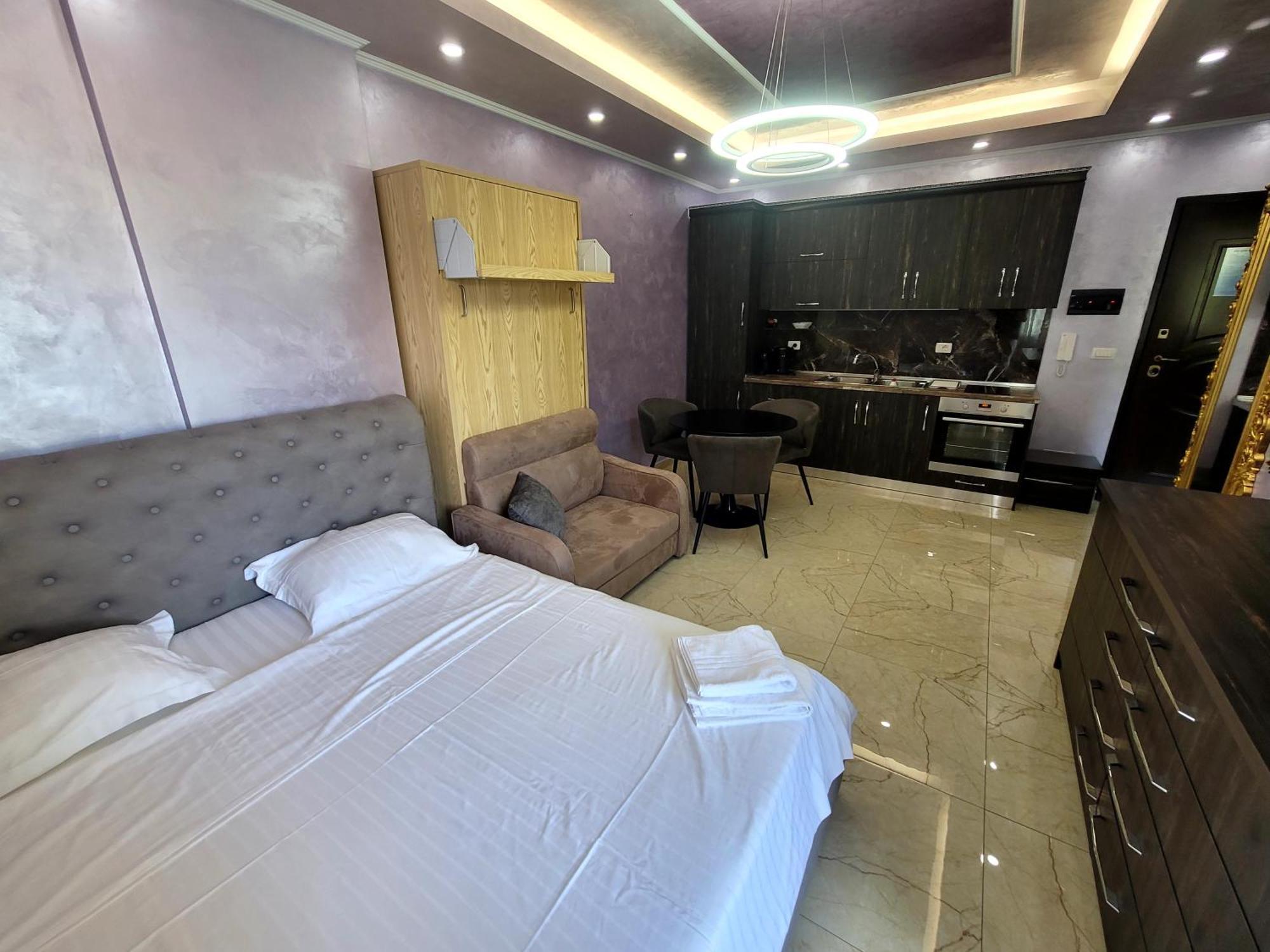 Newborn Lungomare Apartment *