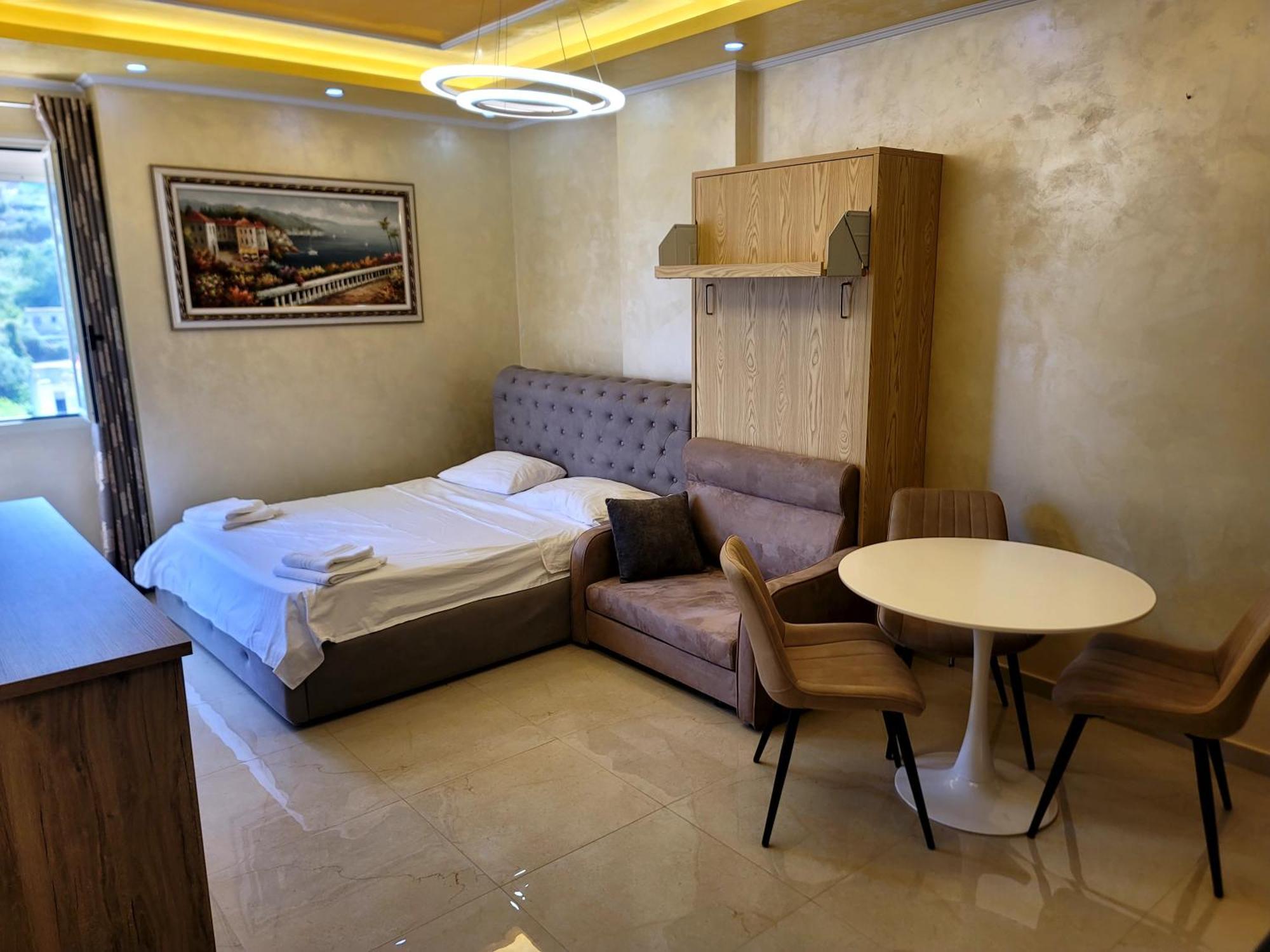 Newborn Lungomare Apartment *